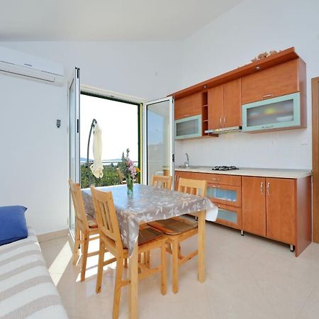 Apartments Ljuba Voluja Exterior photo