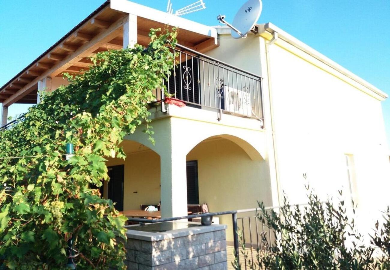 Apartments Ljuba Voluja Exterior photo